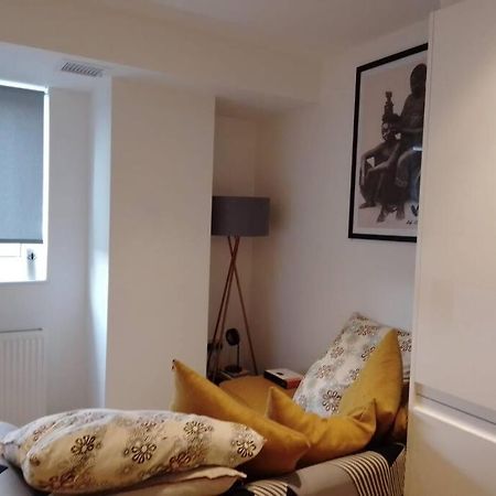Whole Apartment 5 Mins To East Croydon & Concierge ロンドン エクステリア 写真