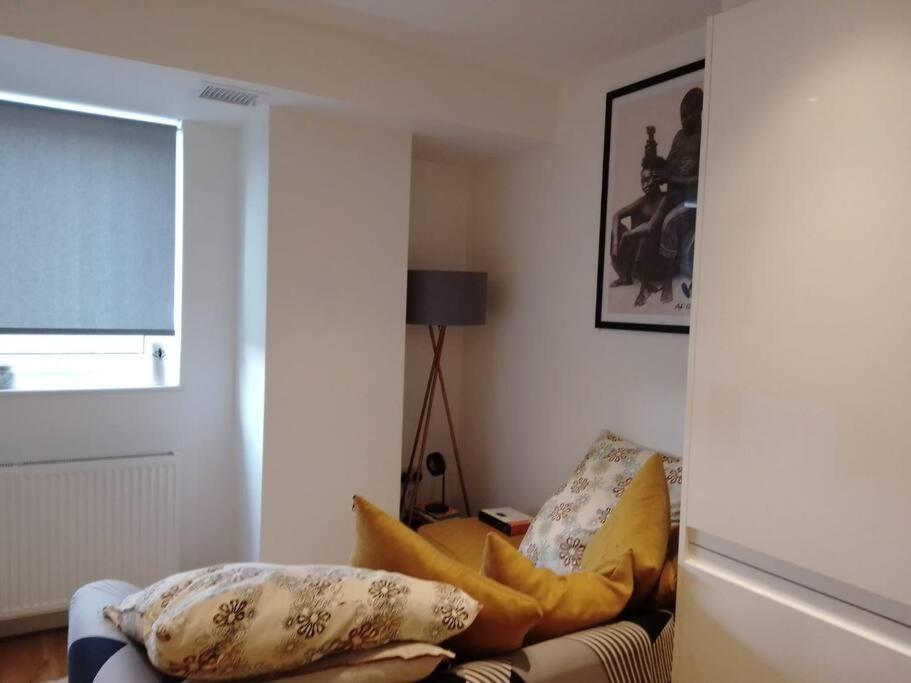 Whole Apartment 5 Mins To East Croydon & Concierge ロンドン エクステリア 写真