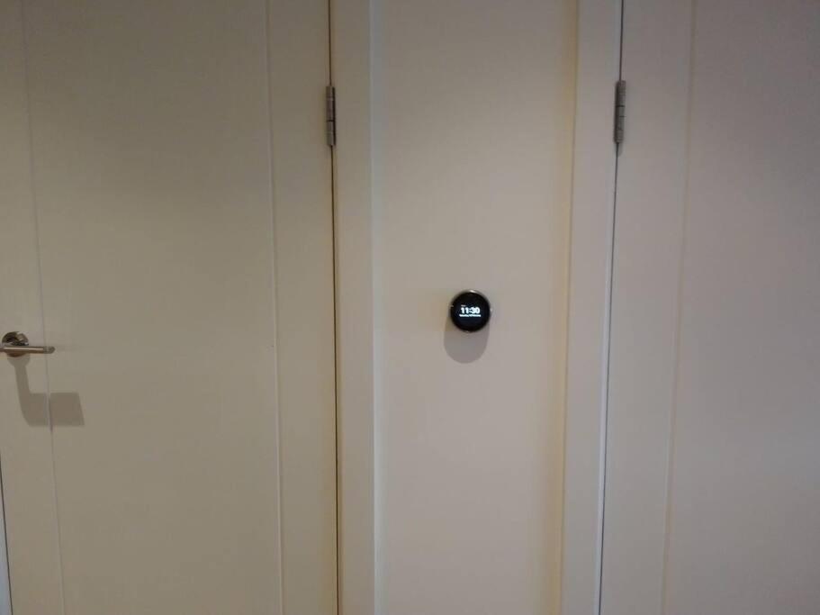 Whole Apartment 5 Mins To East Croydon & Concierge ロンドン エクステリア 写真